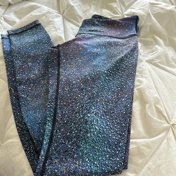 Lululemon leggings - Picture 1 of 5